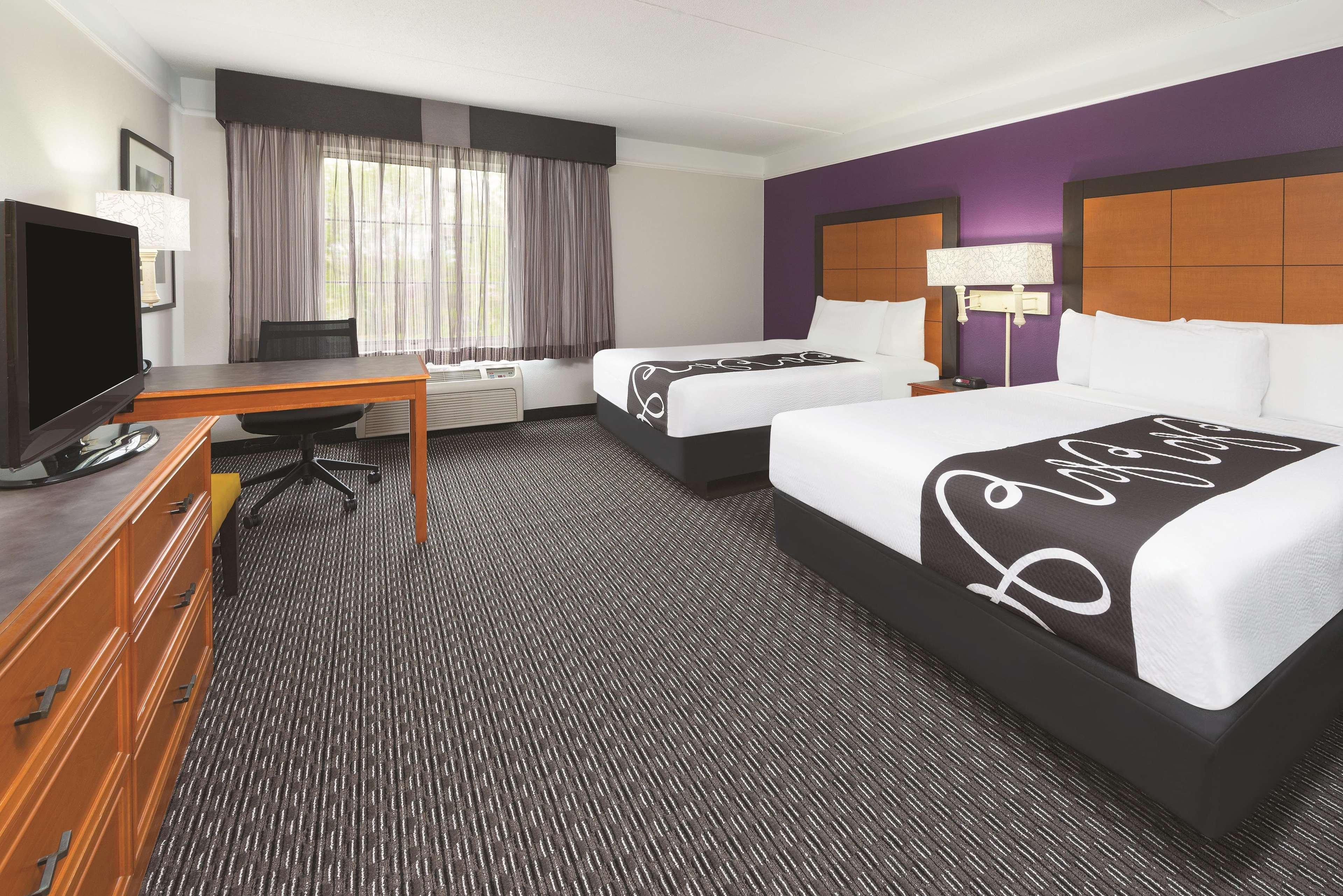 La Quinta By Wyndham St. Louis Westport Ξενοδοχείο Maryland Heights Εξωτερικό φωτογραφία