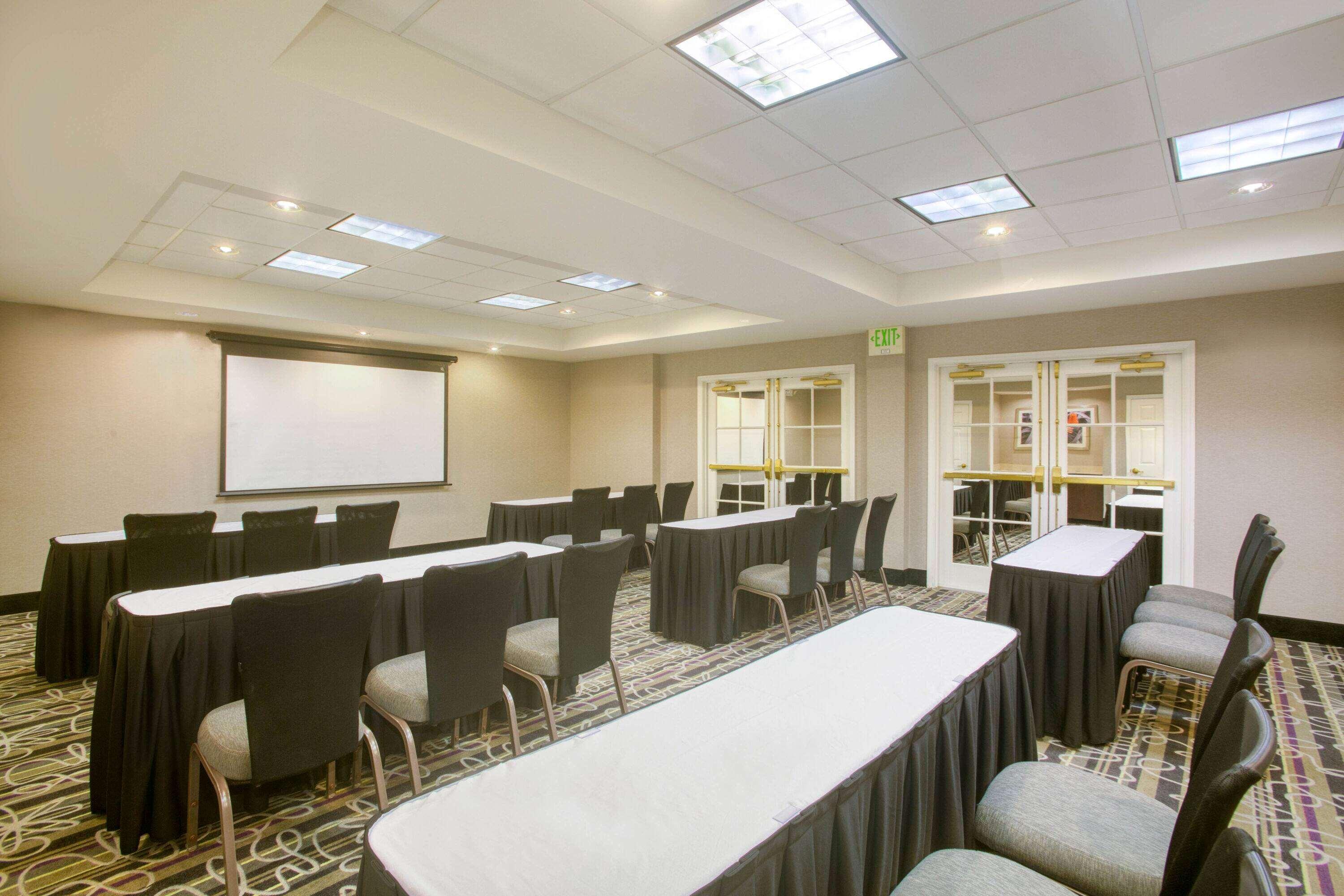 La Quinta By Wyndham St. Louis Westport Ξενοδοχείο Maryland Heights Εξωτερικό φωτογραφία