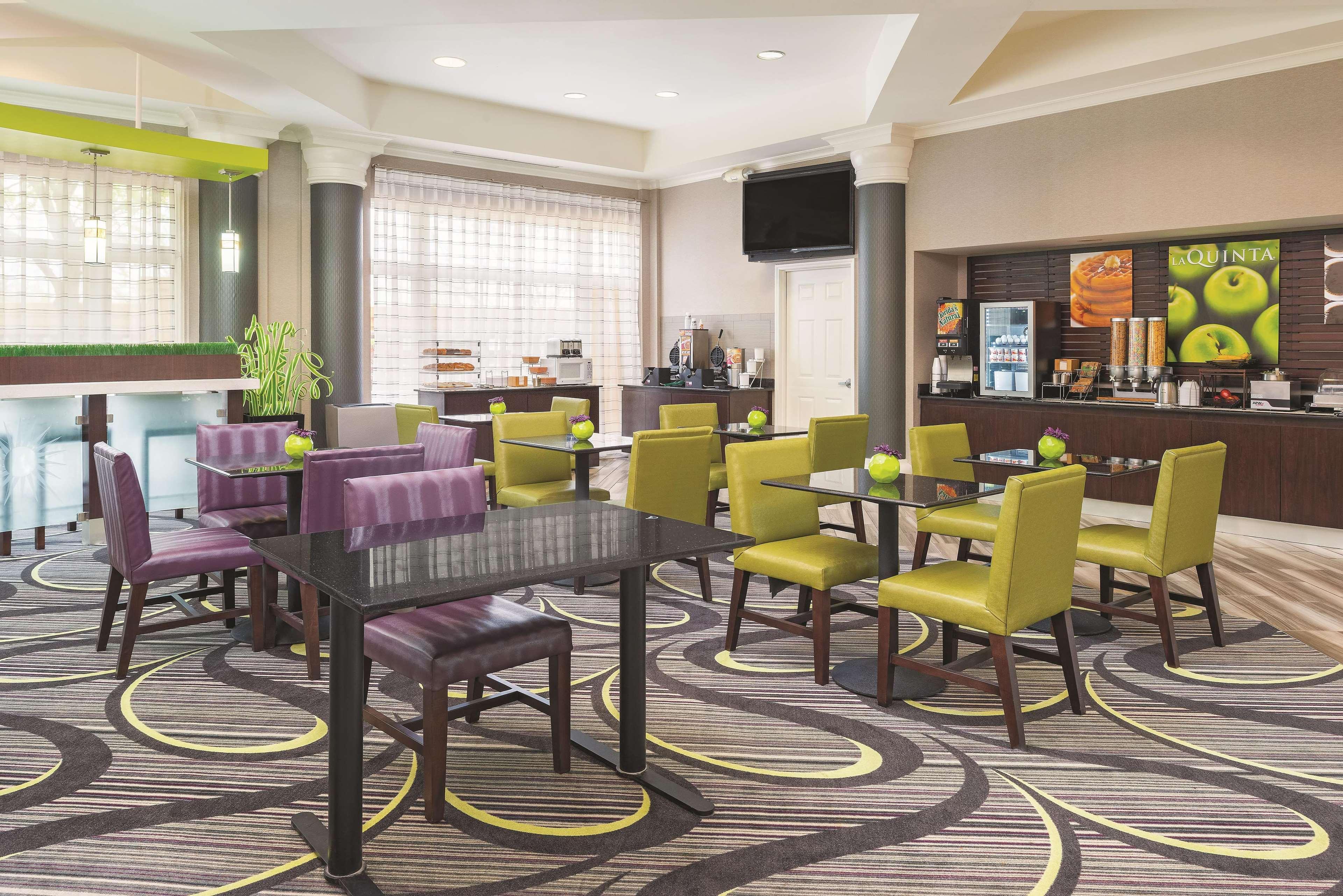 La Quinta By Wyndham St. Louis Westport Ξενοδοχείο Maryland Heights Εξωτερικό φωτογραφία