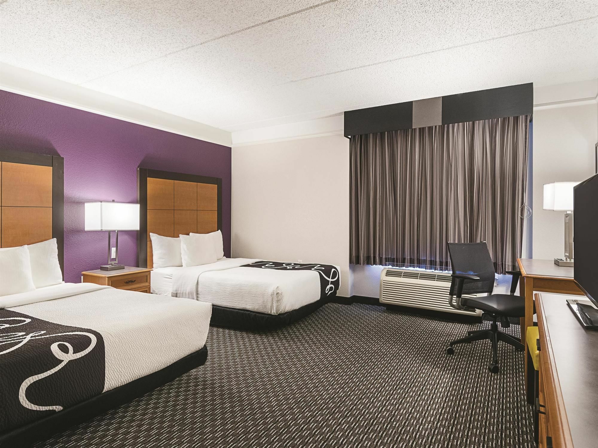 La Quinta By Wyndham St. Louis Westport Ξενοδοχείο Maryland Heights Εξωτερικό φωτογραφία