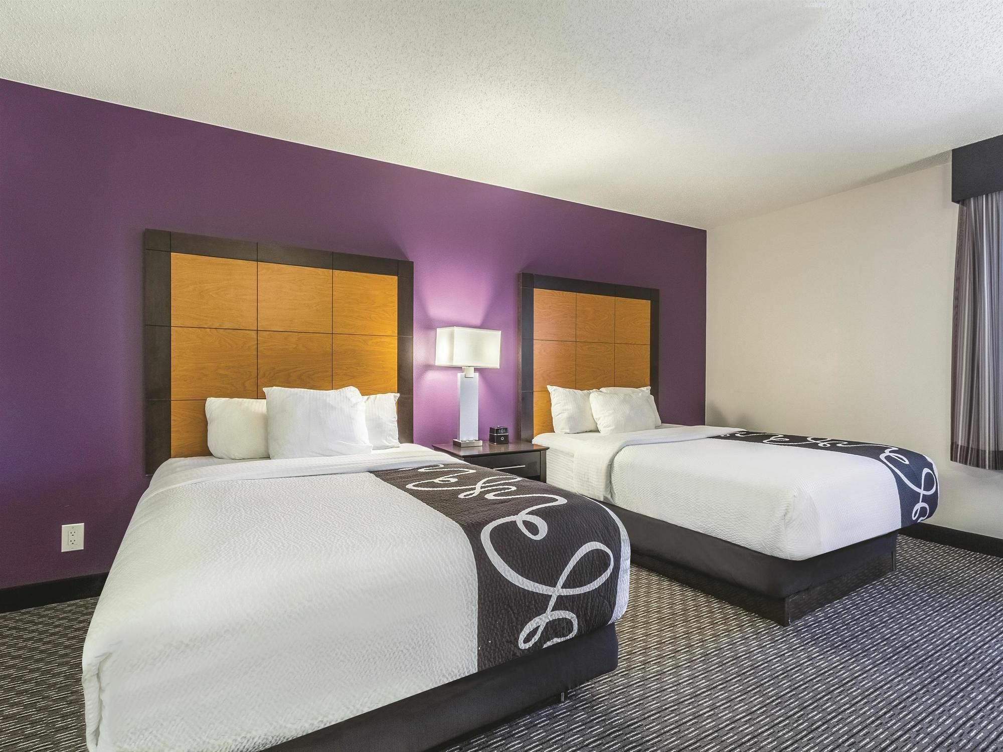La Quinta By Wyndham St. Louis Westport Ξενοδοχείο Maryland Heights Εξωτερικό φωτογραφία